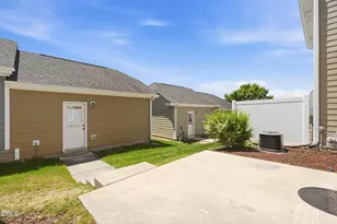 2417 Historic Cir, Morrisville, NC 27560 - Photo 35
