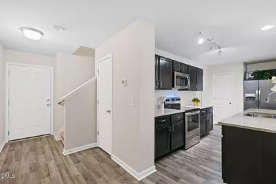 4225 Meadowview Lane, Rocky Mount, NC 27804 - Photo 7