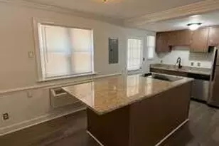 1031 Saint Marys St, Raleigh, NC 27605 - Photo 5