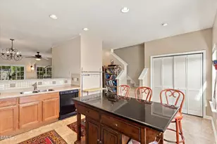 290 Linden Park Ln, Cary, NC 27519 - Photo 17