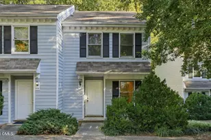 817 Edwards St, Chapel Hill, NC 27516 - Photo 1