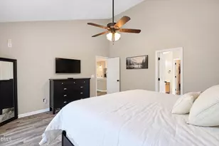 325 Bond Lake Dr, Cary, NC 27513 - Photo 23