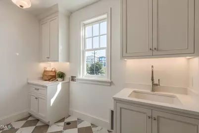 205 Park Avenue, Raleigh, NC 27605 - Photo 35