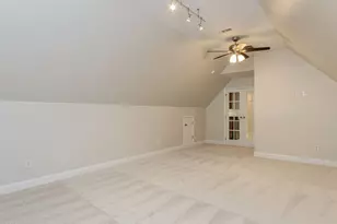 8208 Last Oak Ct, Raleigh, NC 27613 - Photo 39