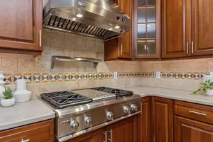 8208 Last Oak Ct, Raleigh, NC 27613 - Photo 17