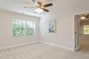 8208 Last Oak Ct, Raleigh, NC 27613 - Photo 35