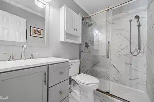 115 Hedgerow Ct, Cary, NC 27513 - Photo 21