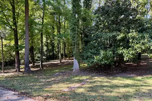 101 Country Club Dr, Henderson, NC 27536 - Photo 11