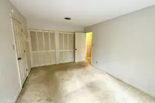 101 Country Club Dr, Henderson, NC 27536 - Photo 37