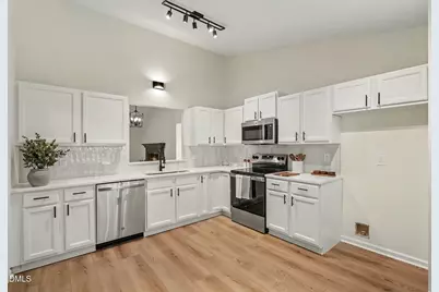6260 Fountainhead Drive, Raleigh, NC 27609 - Photo 5