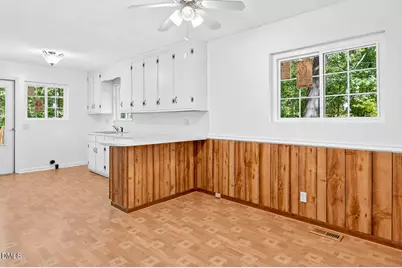 2119 Irvin Circle, Chapel Hill, NC 27514 - Photo 15