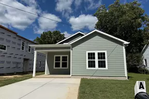 201 A Peace St, Oxford, NC 27565 - Photo 1