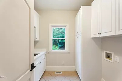 8900 Barleymoor Drive, Raleigh, NC 27615 - Photo 27