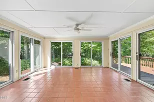 3129 Sutton Pl, Burlington, NC 27215 - Photo 7