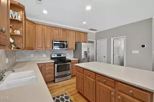 7309 Water Willow Dr, Raleigh, NC 27617 - Photo 9
