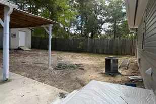 118 N Bullock St, Henderson, NC 27536 - Photo 5