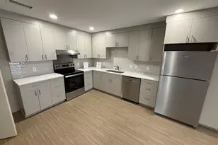3533 Ivy Commons Dr, Raleigh, NC 27606 - Photo 3