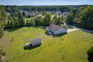 122 Fox Chase Ln, Smithfield, NC 27577 - Photo 35