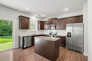 920 Winter Cress Dr, Zebulon, NC 27597 - Photo 5
