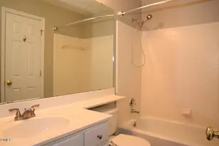 1221 Westview Ln, Raleigh, NC 27605 - Photo 17