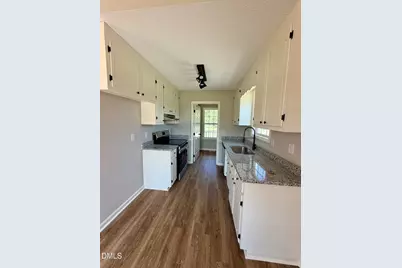505 Lazy Branch Drive, Benson, NC 27504 - Photo 5