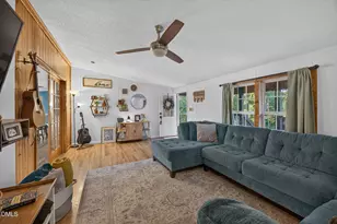 2725 Quakenbush Rd, Snow Camp, NC 27349 - Photo 11
