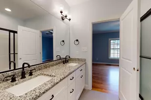 921 Arrowhead Ln, Mebane, NC 27302 - Photo 13
