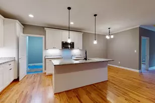 921 Arrowhead Ln, Mebane, NC 27302 - Photo 3