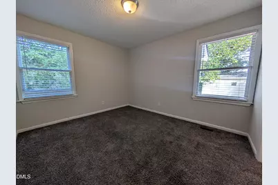 904 N Lee Street, Zebulon, NC 27597 - Photo 23