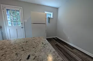 904 N Lee St, Zebulon, NC 27597 - Photo 15