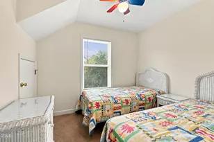5706 Beach View Ln, Emerald Isle, NC 28594 - Photo 7