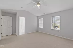 204 Cline Falls Dr, Holly Springs, NC 27540 - Photo 23