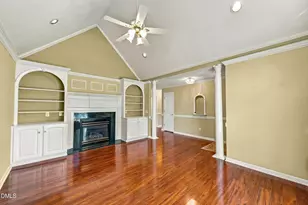 2403 Blanche Dr, Burlington, NC 27215 - Photo 5