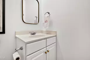 1347 Cameron View Ct, Raleigh, NC 27607 - Photo 37