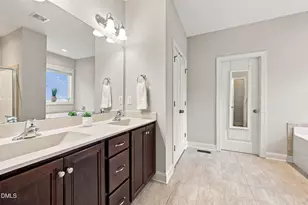 214 Hawkesburg Dr, Clayton, NC 27527 - Photo 15
