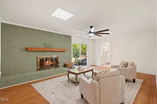 4900 Larchmont Dr, Raleigh, NC 27612 - Photo 11