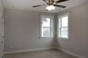 35 Hawk Point Rd, Chapel Hill, NC 27516 - Photo 19