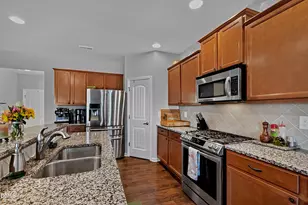 2609 Tummel Ln, Fuquay-Varina, NC 27526 - Photo 11