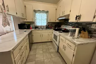 3401 Victor Pl, Raleigh, NC 27604 - Photo 5