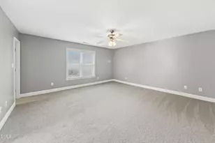 3914 Magnolia Pond Rd, Raleigh, NC 27610 - Photo 11