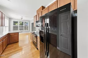 3914 Magnolia Pond Rd, Raleigh, NC 27610 - Photo 9