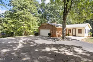 8304 Hillcrest Farm Rd, Sanford, NC 27330 - Photo 15