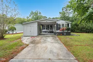 160 Champion Dr, Hampstead, NC 28443 - Photo 1