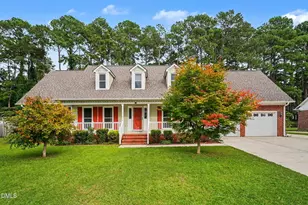1987 Penrose Dr, Fayetteville, NC 28304 - Photo 1