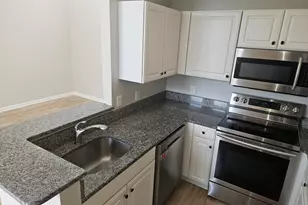 320 W Martin St, Raleigh, NC 27601 - Photo 5