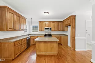 36 Pursuit Ct, Clayton, NC 27520 - Photo 7