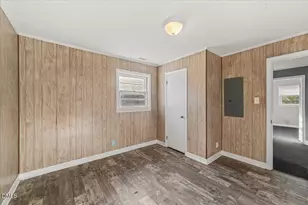 1110 Murphy Rd, Henderson, NC 27537 - Photo 3