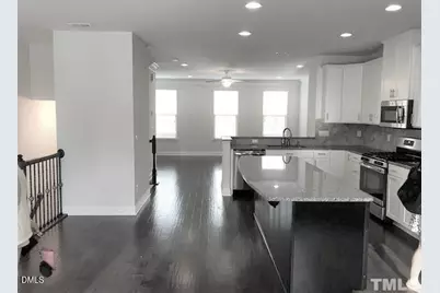 1010 Drayman Place, Apex, NC 27502 - Photo 3