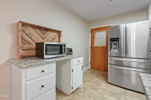 2010 N Shoreline Dr, Sanford, NC 27330 - Photo 9