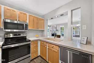 512 Springfork Dr, Cary, NC 27513 - Photo 19